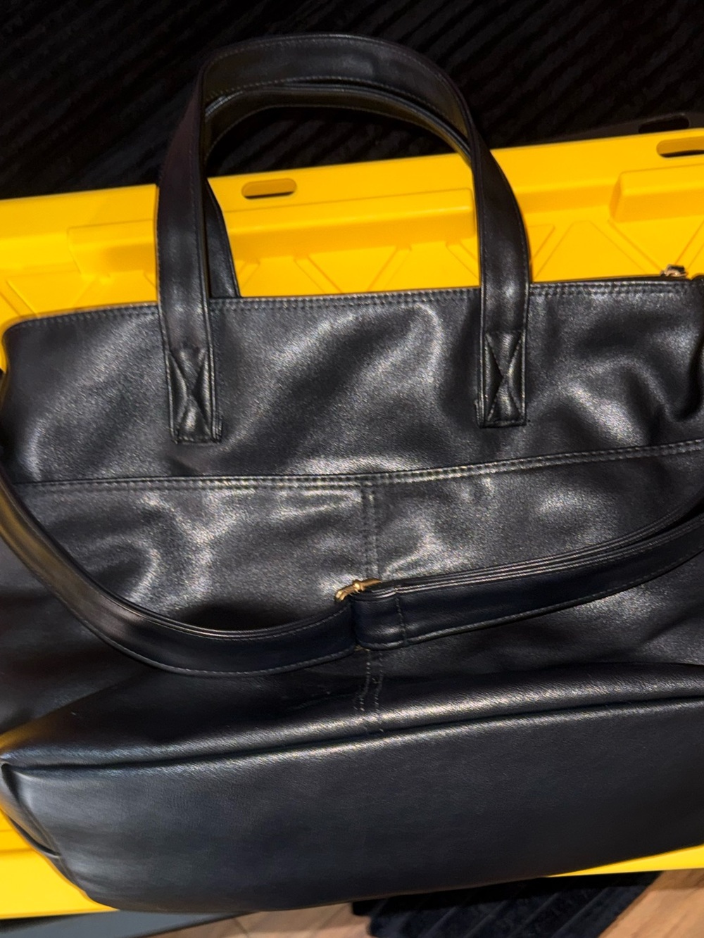 Simply modern Vegan leather Tote with Dual Carry Straps